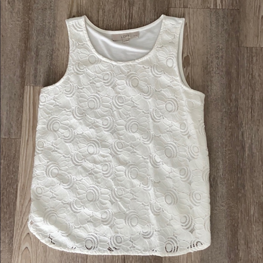 NWOT LOFT Petite lace shell vest top